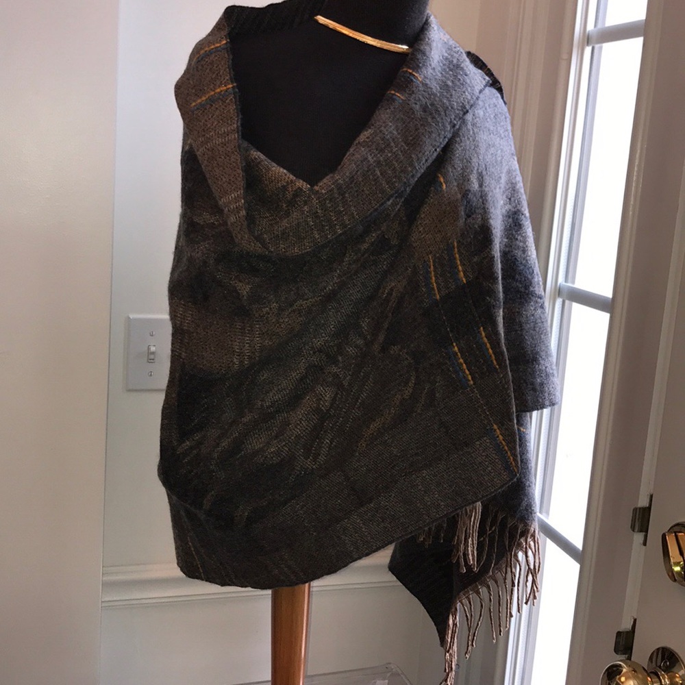 Large Scarf/Wrap - image 2